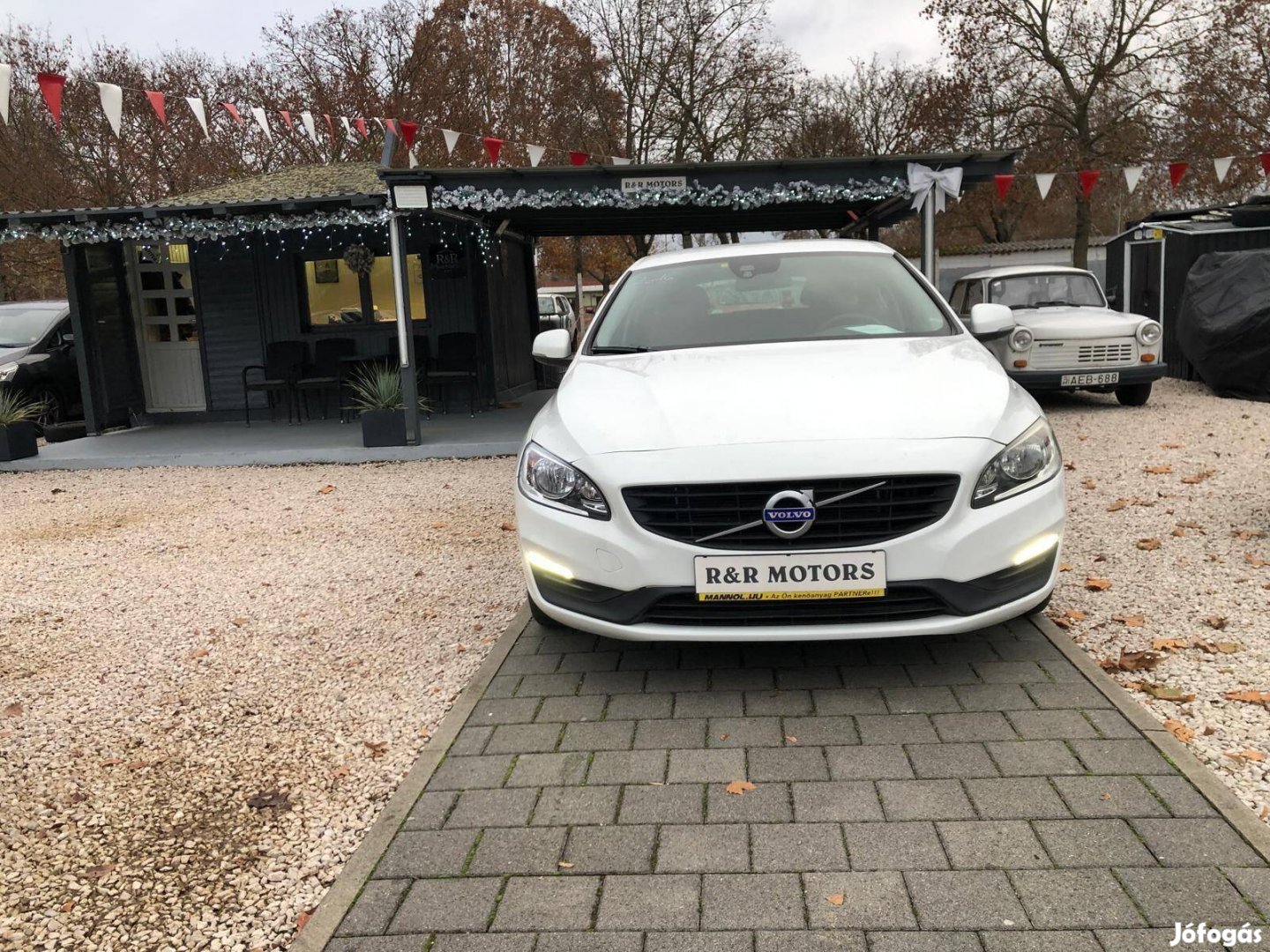Volvo V60 2.0 D [D2] Kinetic Megkimélt-Szép áll...
